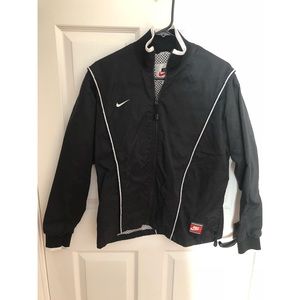 Nike Jacket Women’s size medium